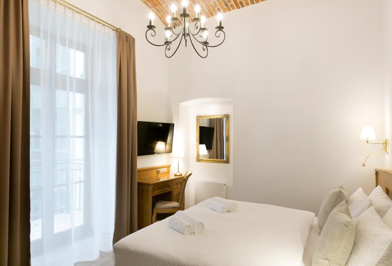 Standard Double or Twin Room Balcony