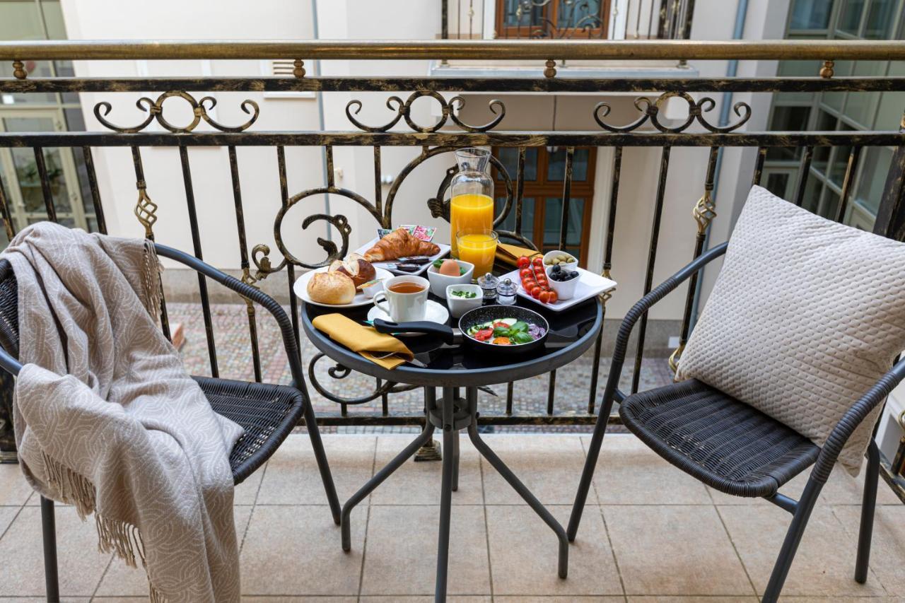 Standard Double or Twin Room Balcony